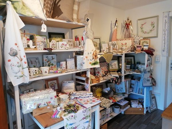 Innenansicht  -  Regale